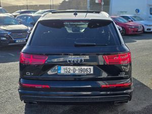 Audi Q7 S-Line Quattro 7 Seater High Spec Low Mile - Image 4