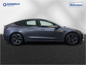 Tesla Model 3 Saloon Long Range - Image 3