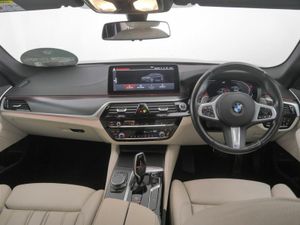 BMW 5-Series 520d M Sport Saloon - Image 4