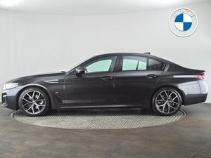 BMW 5-Series 520d M Sport Saloon - Image 3