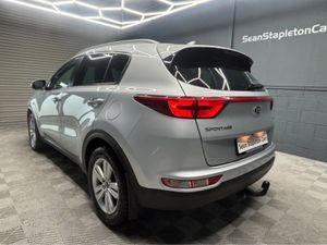 Kia Sportage 1.7 PLATINUM 5DR - Image 3