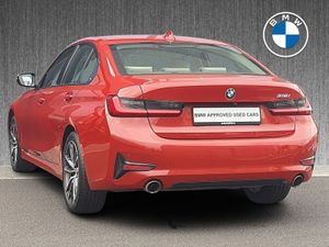 BMW 3 Series 318i Sport Saloon - Image 3