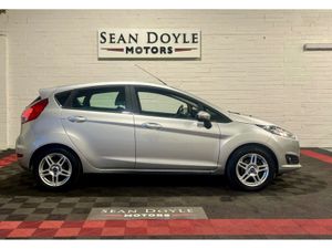 Ford Fiesta 2014 1.2 ZETEC Manual - Image 4