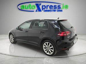 Volkswagen Golf TSI COMFORT LINE CONNECT - Image 4