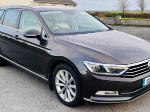 2015 VOLKSWAGEN PASSAT ESTATE AUTOMATIC - Image 2