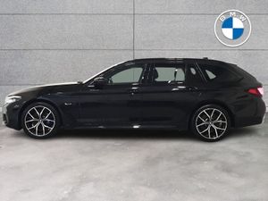 BMW 5 Series 530e M Sport Touring - Image 4