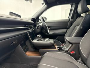 Mazda MX-30 EDITON-R AUTO *FREE HAMPER* €100 P/W - Image 4