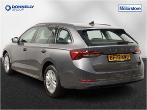 Skoda OCTAVIA Diesel Estate SE Technology - Image 3