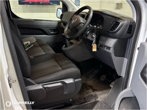 Vauxhall Vivaro L2 Diesel Dynamic - Image 4