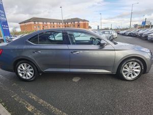 SKODA SUPERB 2.0TDI AMBITION 150BHP - Image 4