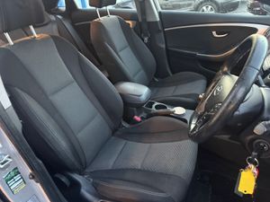 Hyundai i30 2012 Low Mileage - Image 4