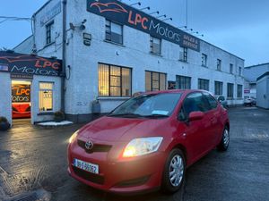 Toyota Auris 2008 Van - Image 2