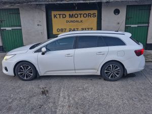 Toyota Avensis 2016 - Image 2