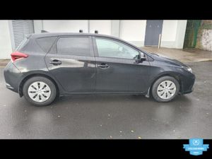 Toyota Auris / 2018 / 1.4 DIESEL / MANUAL - Image 4