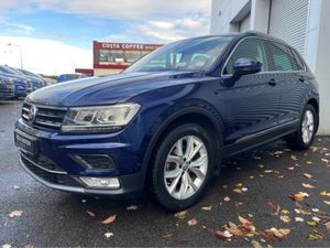 Volkswagen Tiguan 2.0 DIESEL HIGHLINE AUTO **LOW M - Image 4