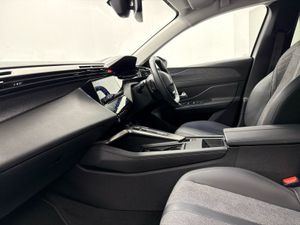 Peugeot 408 1.2 Allure  free Hamper   90 P/W - Image 4