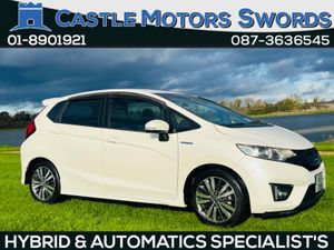 Honda Fit 2014 FIT IN PEARL WHITE ONLY 90 K ON THE - Image 2