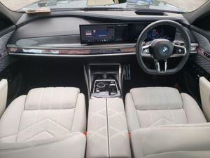 BMW 7 Series 750e Xdrive M Sport - Image 4