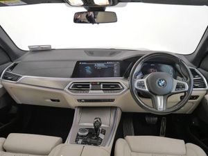 BMW X5 Xdrive45e M Sport - Image 4