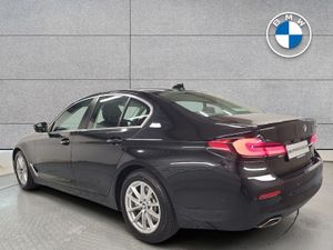 BMW 5 Series 520d SE Saloon - Image 4