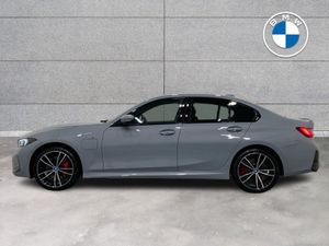 BMW 3 Series 330e M Sport Saloon - Image 4
