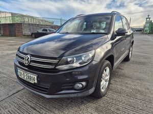 Stunning Volkswagen Tiguan 2013 MONTH END SALE !!! - Image 2