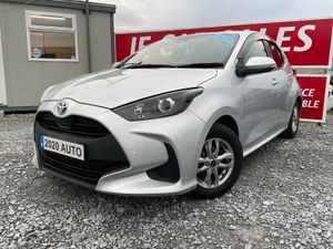 TOYOTA VITZ 1.5 PETROL HYBRID AUTOMATIC LOW KMS - Image 2