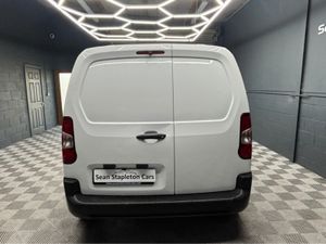 Citroen Berlingo LX BLUEHDI 100 MWB 65 650KG EUR6. - Image 4