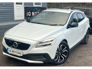 Volvo V40 2.0L Diesel Automatic Diesel Low Mileage - Image 3