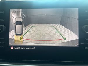 Volkswagen T-Roc LIFE 1.0 TSI MANUAL 6SPEED FWD 1 - Image 4