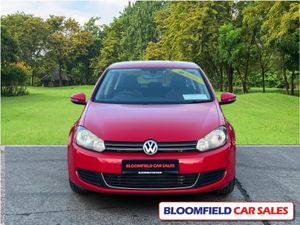 Volkswagen Golf AUTO , 1.2TSI // LOW MILEAGE - Image 2