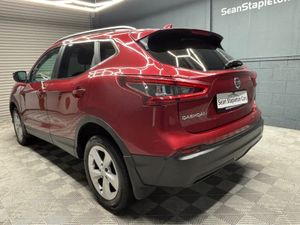 Nissan Qashqai 1.5 SV 18 4DR - Image 2