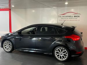 Ford Focus ST-LINE TDCI - Image 2