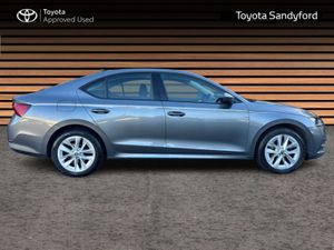 Skoda Octavia AMBITION 2.0 TDI 115HP // AIR CON // - Image 3