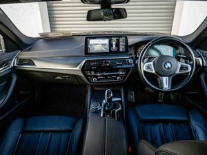 BMW 5-Series D G30 M Sport 4DR Auto - Image 4