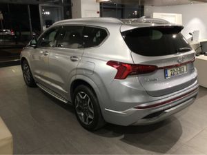 Hyundai Santa Fe 4WD EXECUTIVE PLUS ** PLUG IN HYB - Image 3