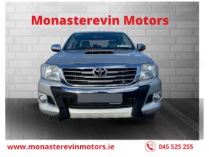 Toyota Hilux 3.0 DCAB SR5 4DR - Image 2