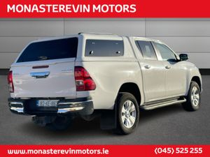 Toyota Hilux DOUBLE CAB SR5 4DR DREW - Image 4