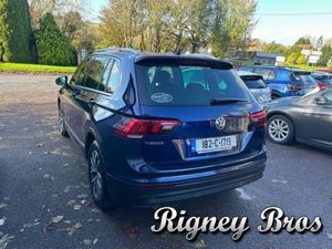 Volkswagen Tiguan CL 2.0 TDI 115HP MANUAL 6SPEED F - Image 4