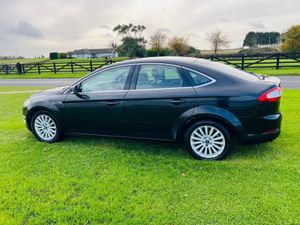 Ford Mondeo TITANIUM PLUS 2.0 TD 140 140PS M6 4 - Image 3