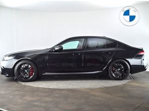 BMW M5 Saloon - Image 3