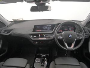BMW 1 Series 116d Sport - Image 4