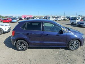 2016  Vw Polo 1.2 Petrol Auto HIGH SPEC MODEL - Image 4