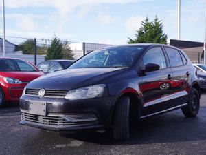 VOLKS WAGON POLO 2016 BLACK LOW MILLIAGE - Image 3