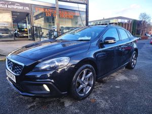 141 VOLVO V40 Automatic CROSS COUNTRY Warranty New - Image 2