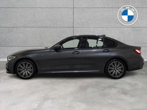 BMW 3-Series 330e M Sport Saloon - Image 4