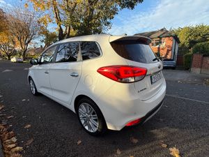 Stunning Kia Carens 7 Seater.  2-year Warranty. - Image 4