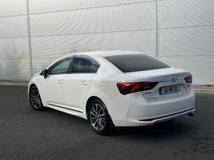 Toyota Avensis 2016 diesel - Image 4