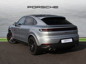 Porsche Cayenne E-hybrid - Image 3