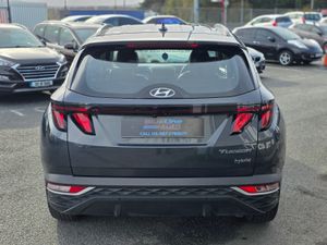 Hyundai Tucson Auto Executive HEV 1.6 Petrol (211) - Image 4